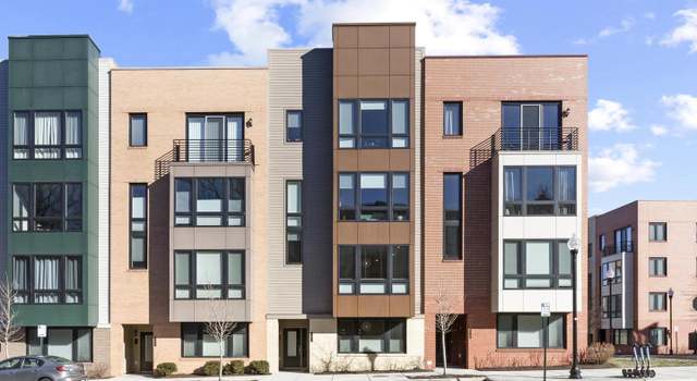 Photo of 108 S Pickett St #101, Alexandria, VA 22304