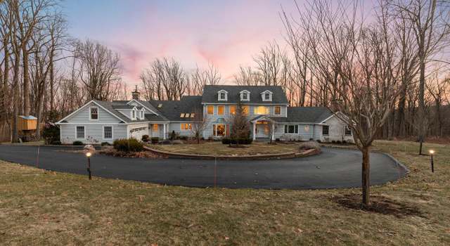 Photo of 78 Carriage House Rd, Bernardsville, NJ 07924