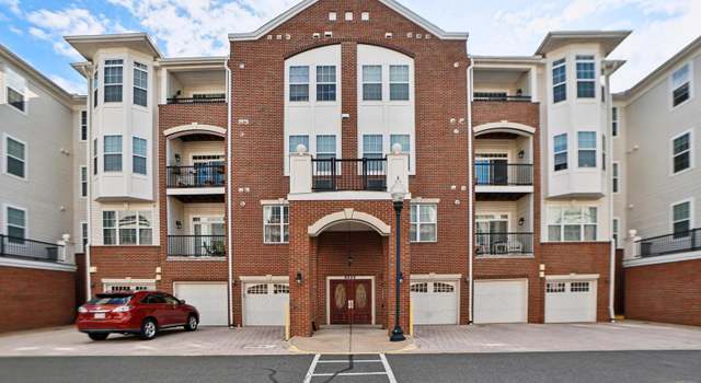 Photo of 9200 Charleston Dr #408, Manassas, VA 20110