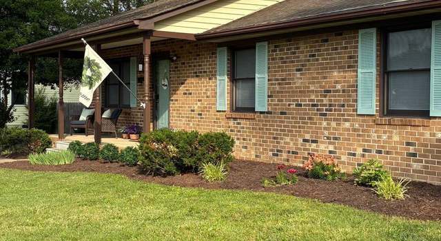 Photo of 817 Maple Ave, Waynesboro, VA 22980
