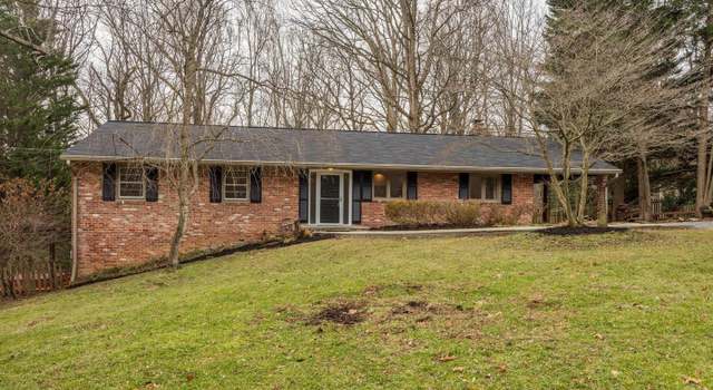 Photo of 9127 Weant Dr, Great Falls, VA 22066
