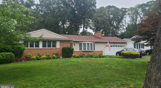 Photo of 16 Gray Dr, Pasadena, MD 21122