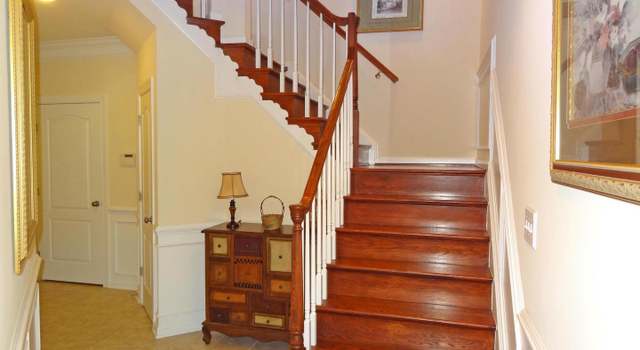 Photo of 4066 Clovet Dr, Fairfax, VA 22030