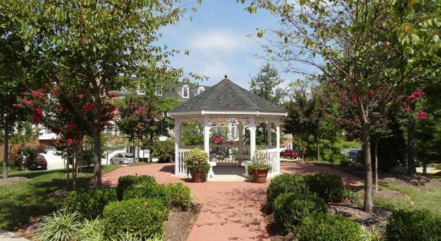Photo of 4066 Clovet Dr, Fairfax, VA 22030