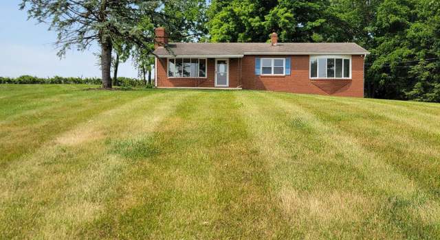 Photo of 5410 Altenwald Rd, Waynesboro, PA 17268