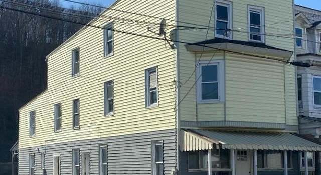 Photo of 432 S Shamokin St, Shamokin, PA 17872