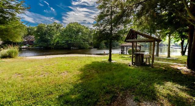 Photo of 172 Chippewa Trl, Medford Lakes, NJ 08055