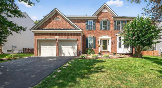 Property at 811 Casla Ct SE, Leesburg, VA 20175, 4 beds, 3.5 baths