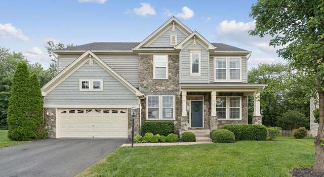 Photo of 13831 Barrymore Ct, Gainesville, VA 20155