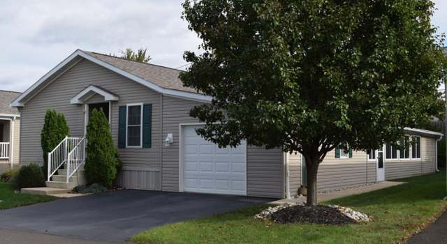 Photo of 43 Pasture Ln, Chalfont, PA 18914