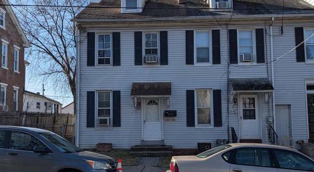 Photo of 892 Queen St, Pottstown, PA 19464