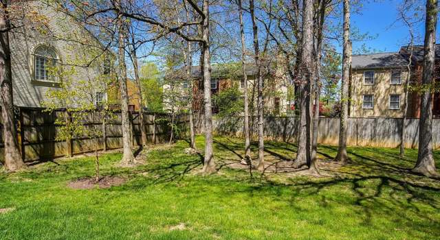Photo of 2026 Wheaton Haven Ct, Silver Spring, MD 20902