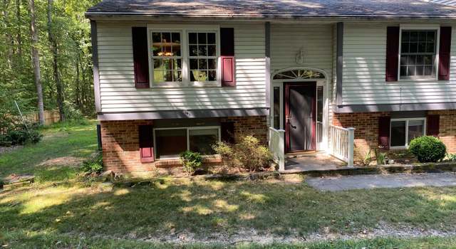 Photo of 8004 Gracie Dr, Manassas, VA 20112