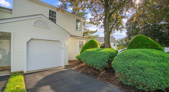 Photo of 26 Portsmouth Ct, Holland, PA 18966