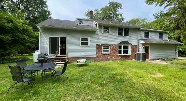 Photo of 21 Long Ln, Malvern, PA 19355