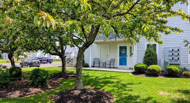 Photo of 1009 Squirrel Rd, Marlton, NJ 08053