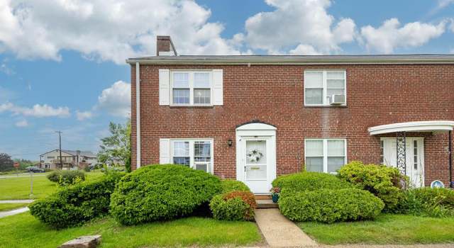Photo of 200 Maplewood Dr Unit CONDO 20, Pottstown, PA 19464
