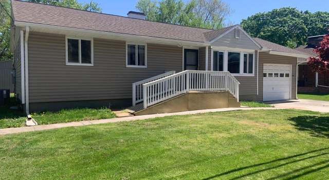 Photo of 460 Lumber St, Middletown, PA 17057