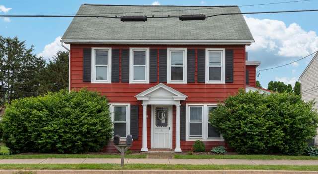 Photo of 168 S Market St, Ephrata, PA 17522