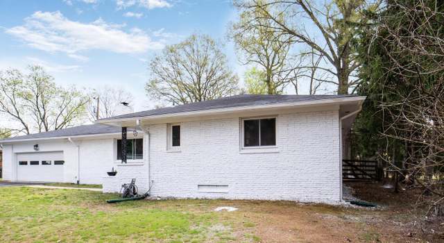 Photo of 12323 Lanham Severn Rd, Bowie, MD 20720