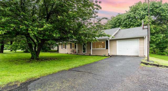 Photo of 600 W Pine St, Mount Holly Springs, PA 17065