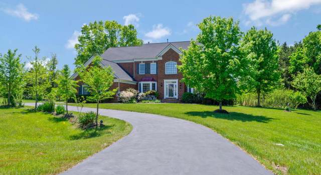 Photo of 6563 Hallissey Ct, Centreville, VA 20120