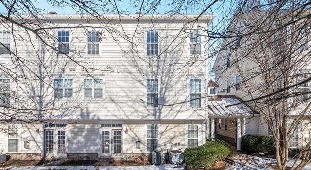 Photo of 14425 Macon Grove Ln, Gainesville, VA 20155