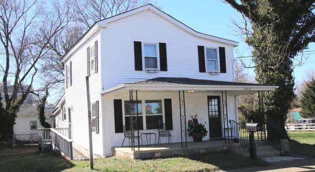 Photo of 308 Washington Ave, Colonial Beach, VA 22443