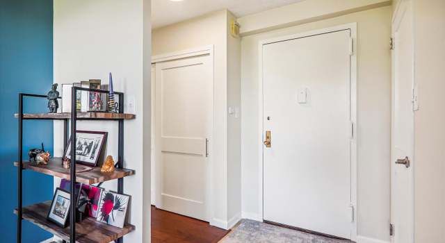 Photo of 5225 Pooks Hill Rd Unit 826S, Bethesda, MD 20814