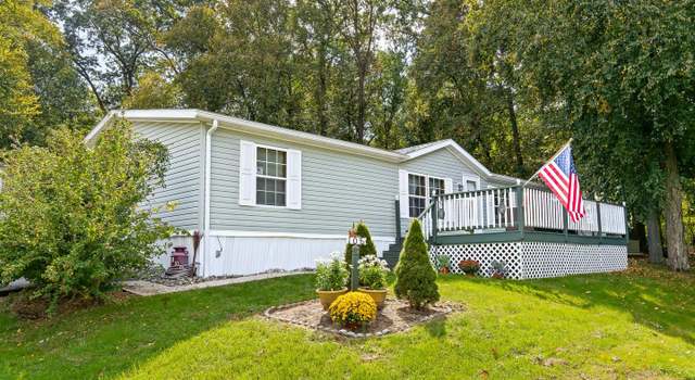 Photo of 108 Spruce Dr, Nottingham, PA 19362