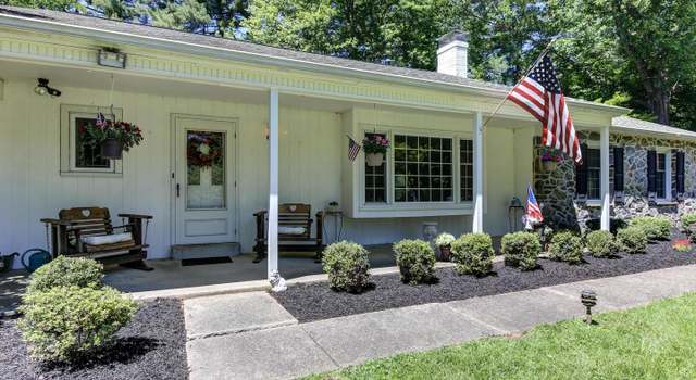 Photo of 31 Briarcrest Dr, Rose Valley, PA 19086
