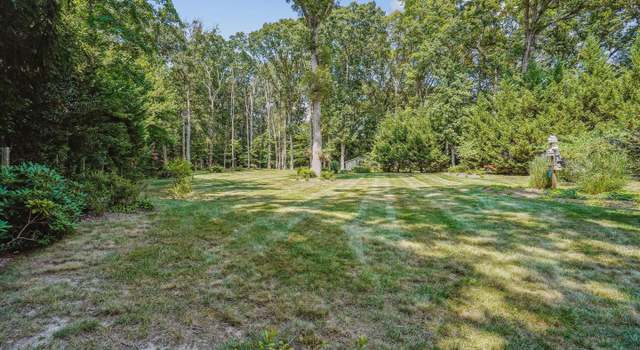 Photo of 7022 Woodland Dr, Springfield, VA 22151
