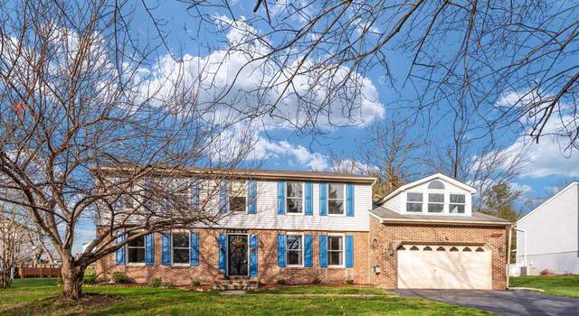 Photo of 5555 Hunting Horn Dr, Ellicott City, MD 21043