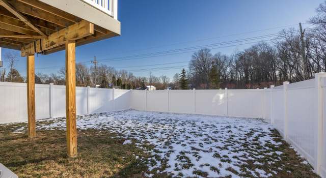 Photo of 40 Autumn Park Dr, Medford, NJ 08055