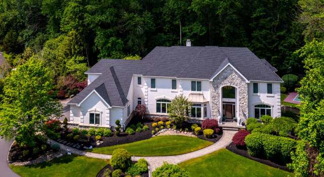 Photo of 4 Rockcress Way, Mount Laurel, NJ 08054