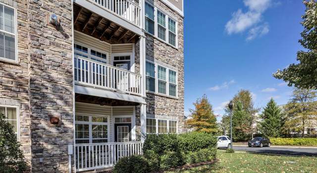 Photo of 501 Sunset View Ter SE #101, Leesburg, VA 20175