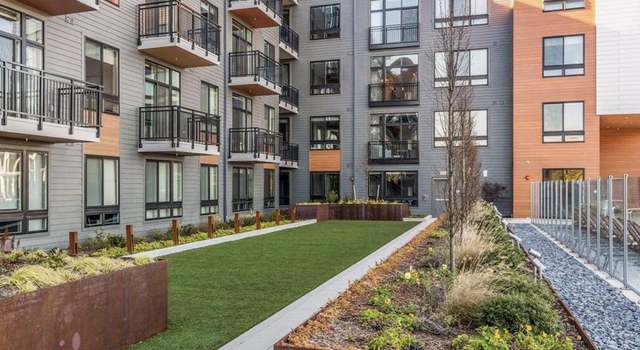 Photo of 145 Riverhaven Dr #201, Oxon Hill, MD 20745