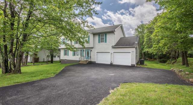 Photo of 672 Clearview Dr, Long Pond, PA 18334