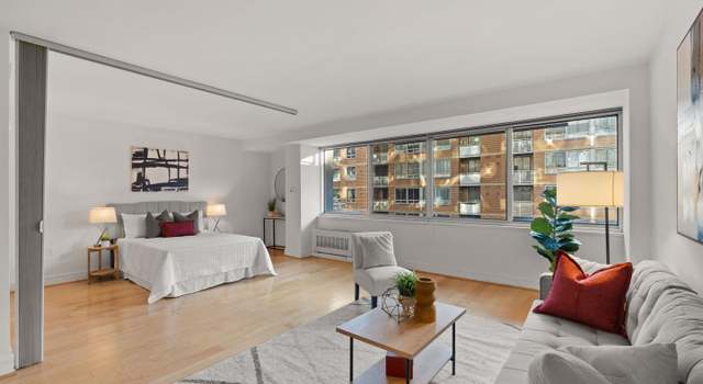 Photo of 800 4th St SW Unit N216, Washington, DC 20024