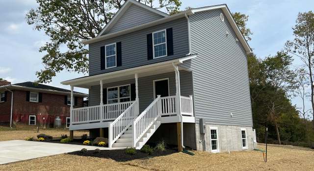 Photo of 407 Crim Dr, Strasburg, VA 22657