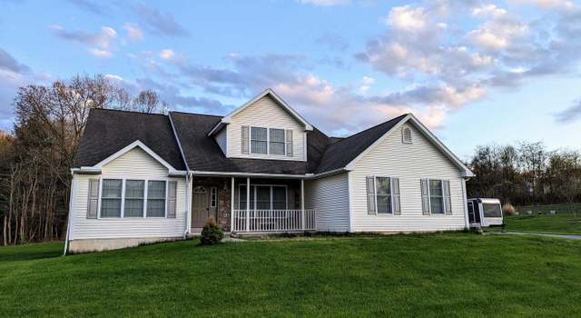 Photo of 179 Aspen Dr, Auburn, PA 17922