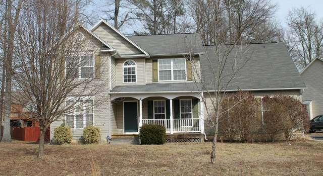 Photo of 10127 New Scotland Dr, Fredericksburg, VA 22408