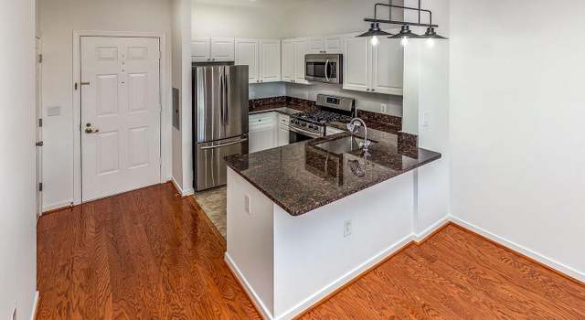 Photo of 1645 International Dr #313, Mclean, VA 22102