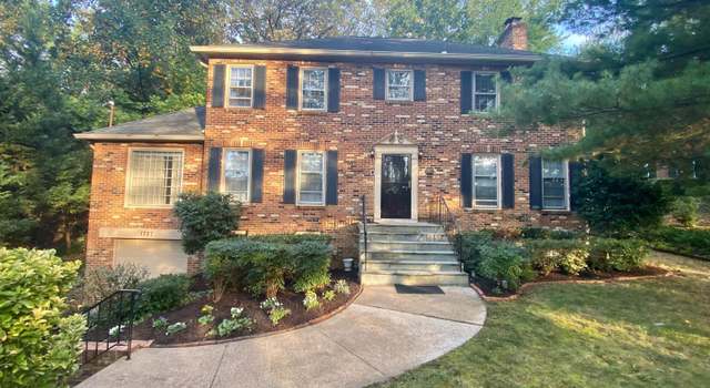 Photo of 1727 Army Navy Dr, Arlington, VA 22202