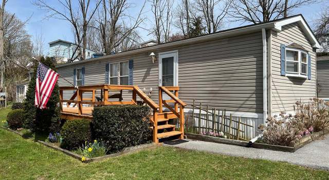 Photo of 131 Penn Dr, Coatesville, PA 19320