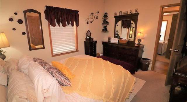 Photo of 4176 Bunker Hill Ln W, Walnutport, PA 18088