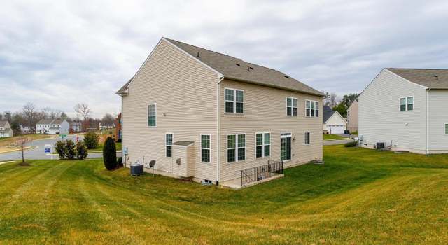 Photo of 15639 Habitat Ct, Woodbridge, VA 22193