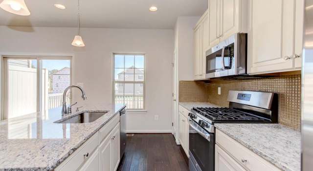 Photo of 8238 Kirk Farm Cir, Windsor Mill, MD 21244