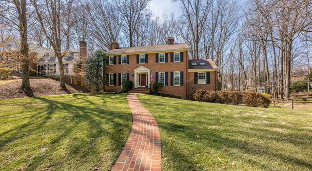Photo of 7316 Masters Dr, Potomac, MD 20854