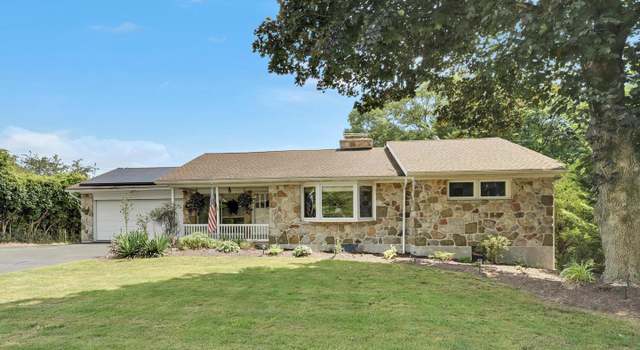 Photo of 162 Deck Rd, Womelsdorf, PA 19567